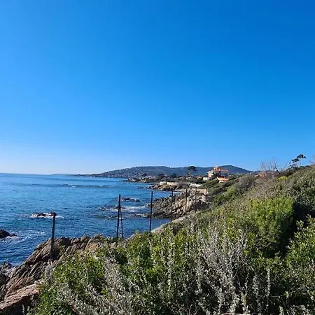 Le Calypso 생타굴프