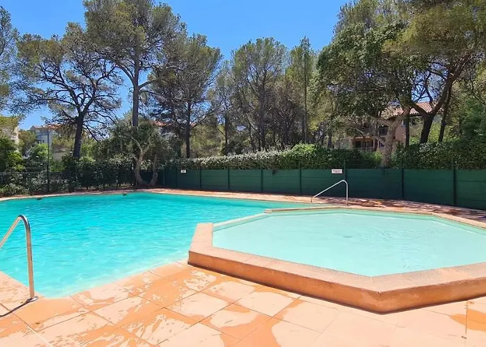 Le Calypso Saint-Aygulf